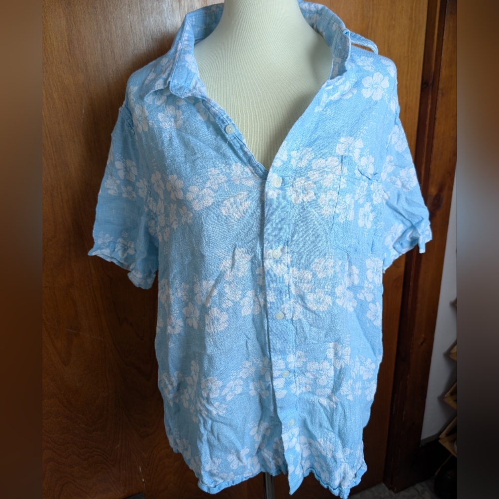 Blue Floral Short Sleeve Button Down